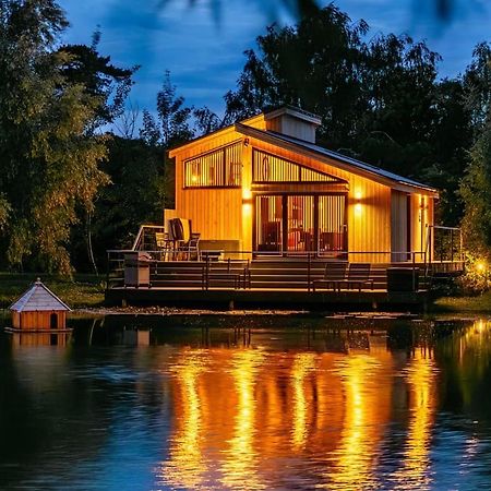 Woad Mill Lakeside Lodges Boston Luaran gambar