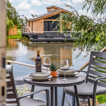 Woad Mill Lakeside Lodges Boston Luaran gambar
