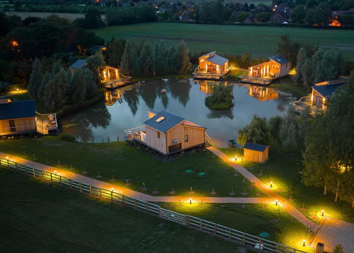 Woad Mill Lakeside Lodges Boston Luaran gambar