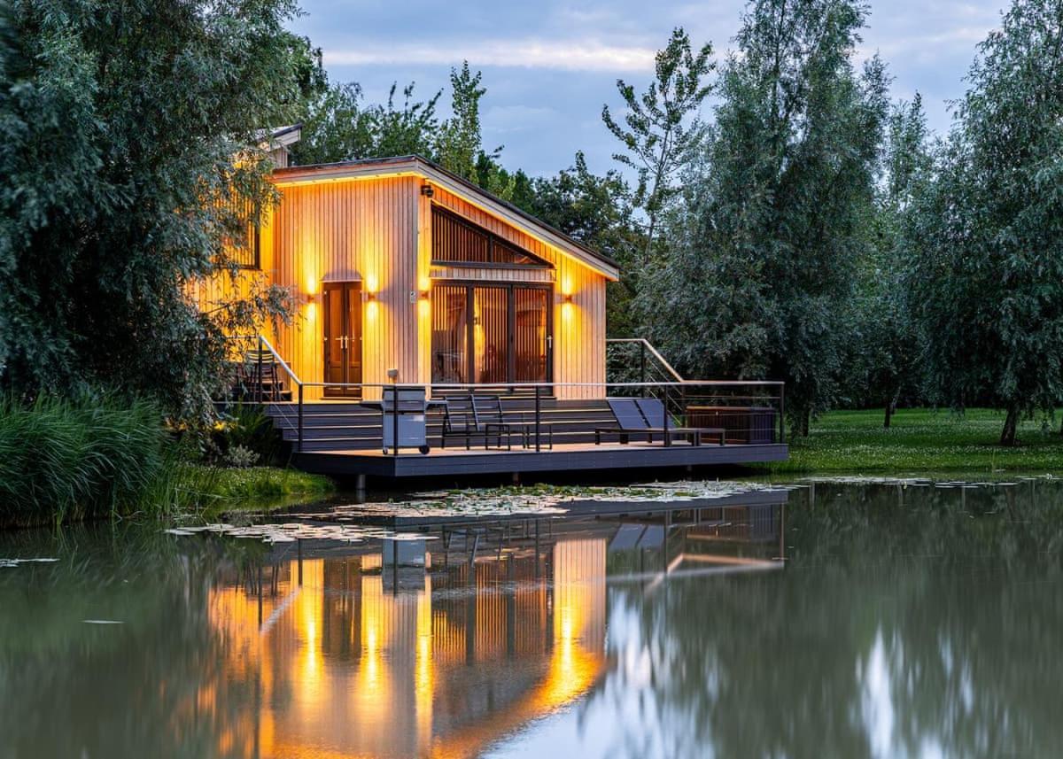 Woad Mill Lakeside Lodges Boston Luaran gambar